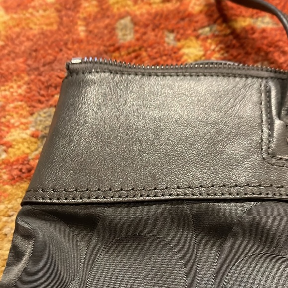 Coach Tote Bag - Picture 10 of 10